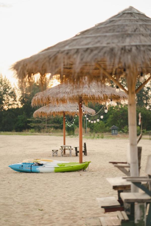 Bann Pae Cabana Hotel And Resort Thang Kwian Exteriör bild