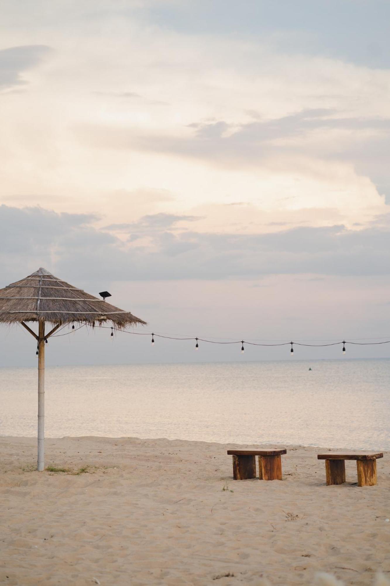 Bann Pae Cabana Hotel And Resort Thang Kwian Exteriör bild