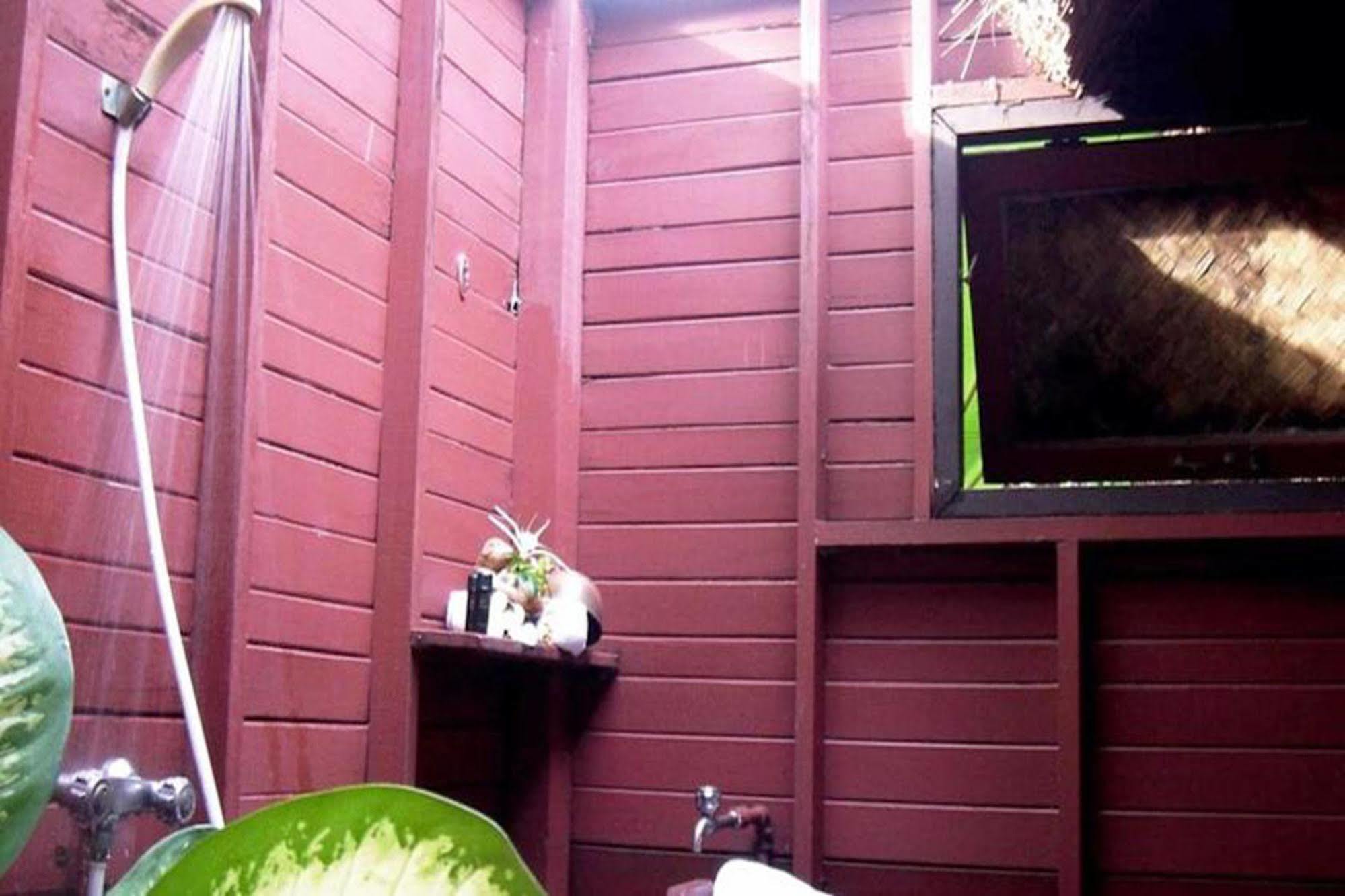 Bann Pae Cabana Hotel And Resort Thang Kwian Exteriör bild